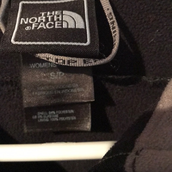 Women’s North Face Jacket - Picture 2 of 3